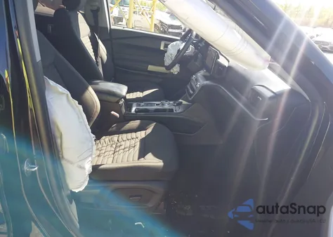 2021 Ford Explorer Xlt from USA, damaged, VIN 1FMSK8DH2MGC33064